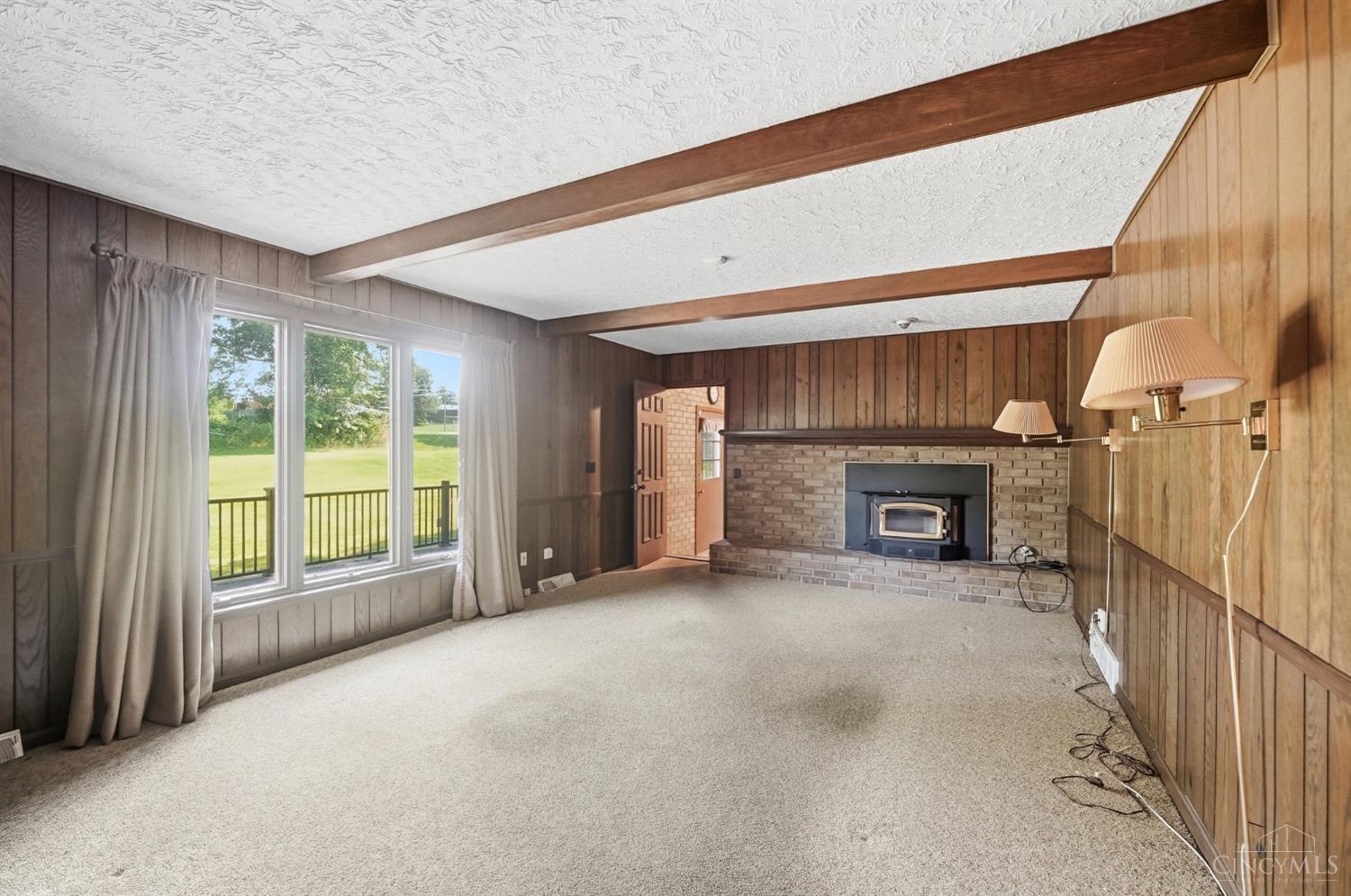 5362 Palisades Drive