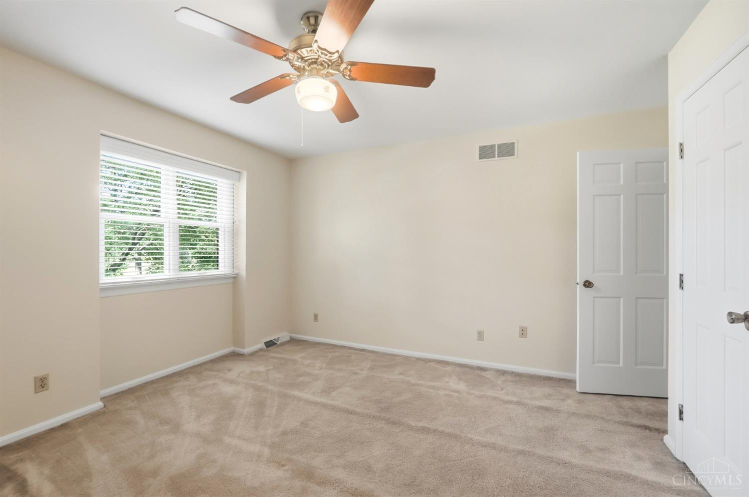 5362 Palisades Drive