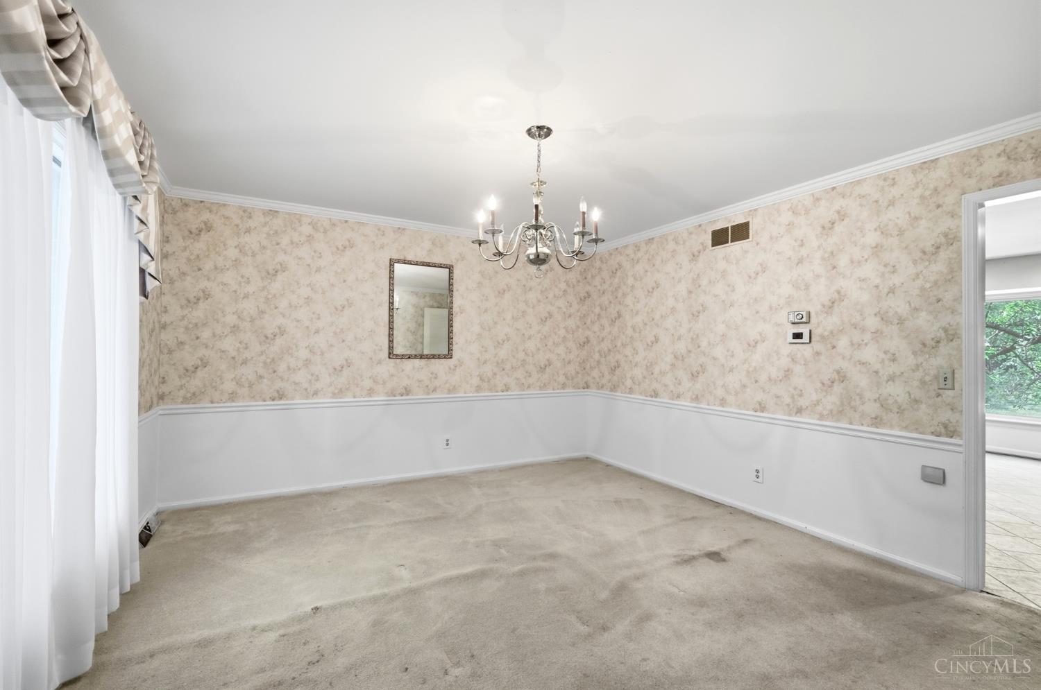 5362 Palisades Drive