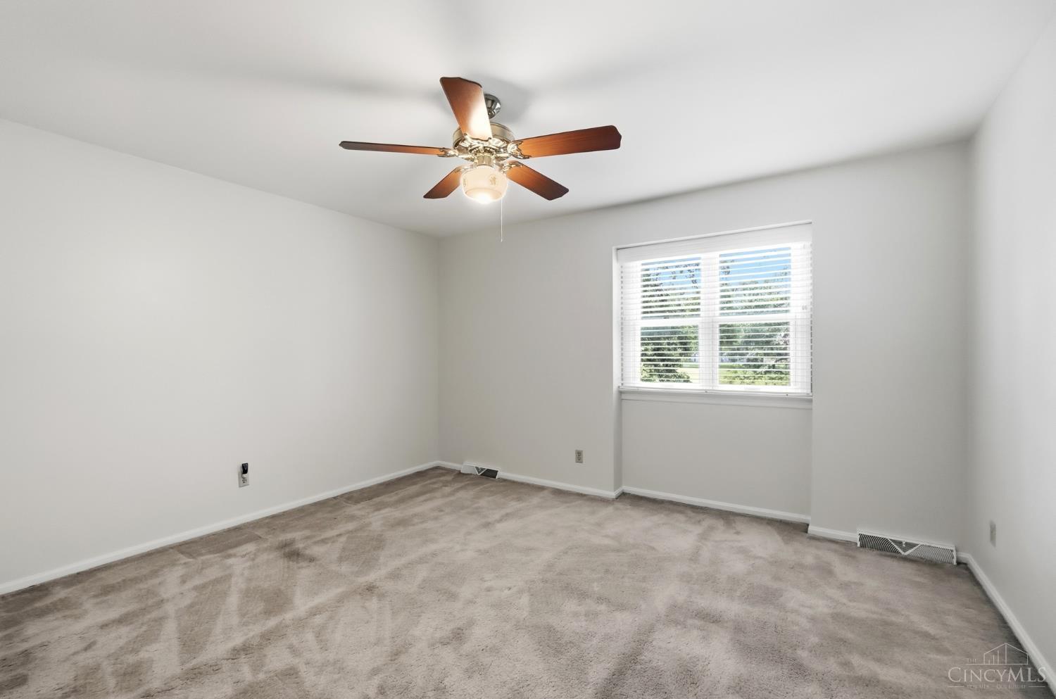 5362 Palisades Drive