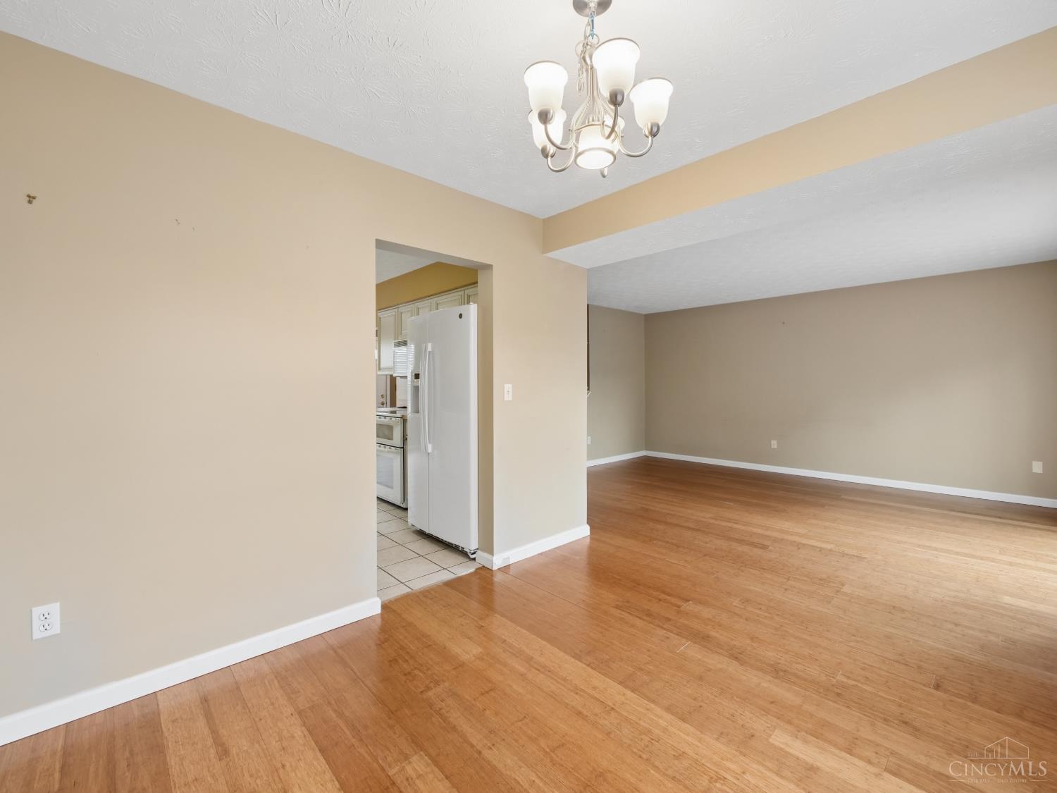 42 Applewood Drive