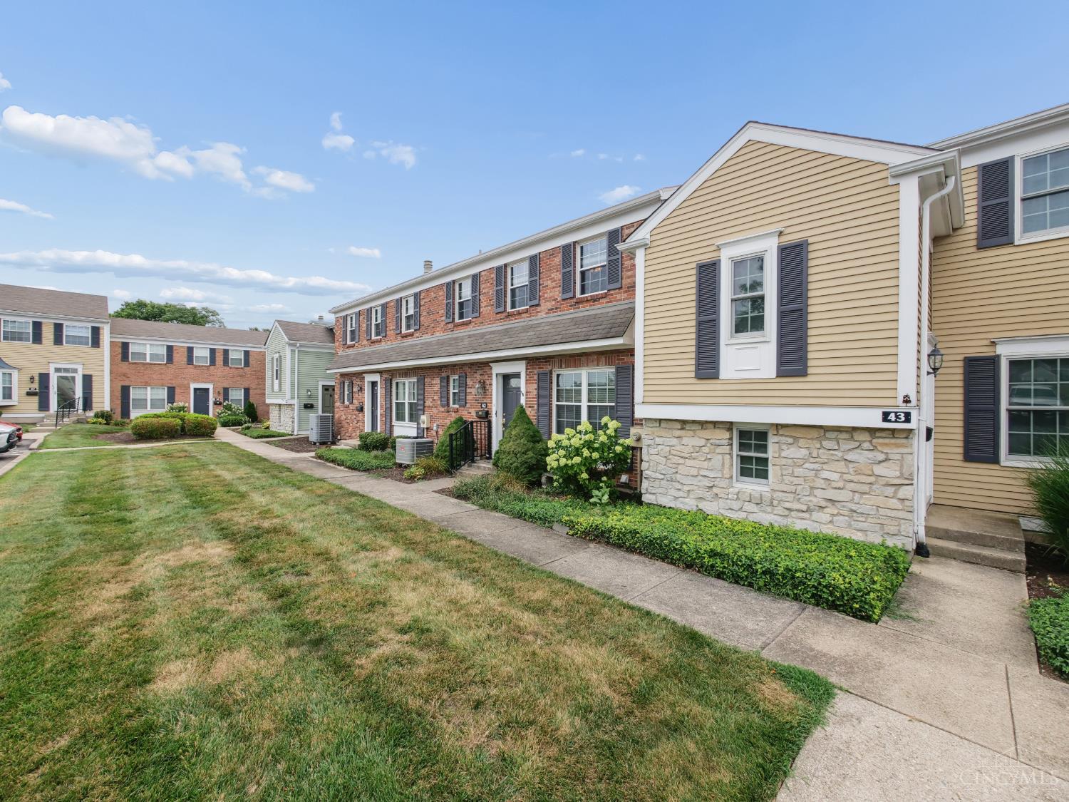 42 Applewood Drive