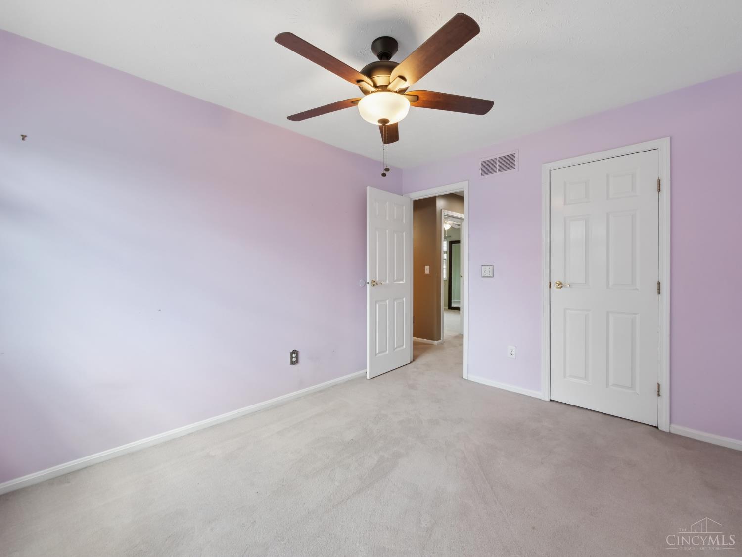 42 Applewood Drive