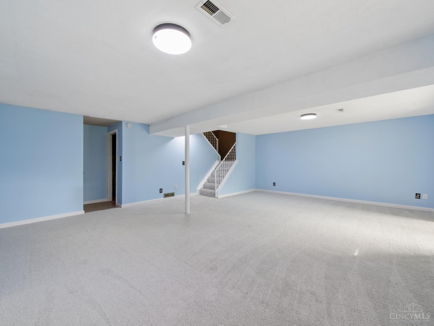 42 Applewood Drive