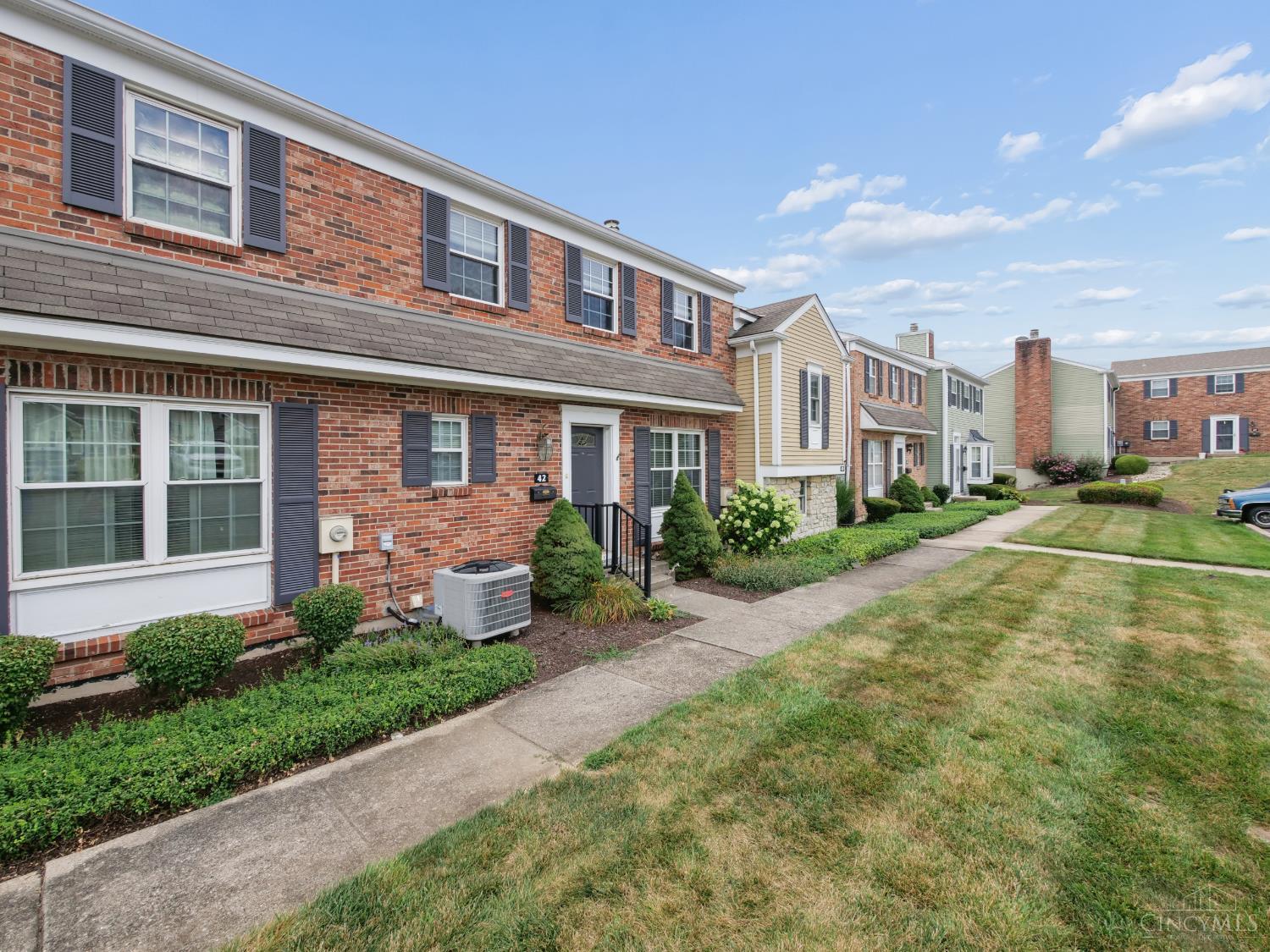 42 Applewood Drive