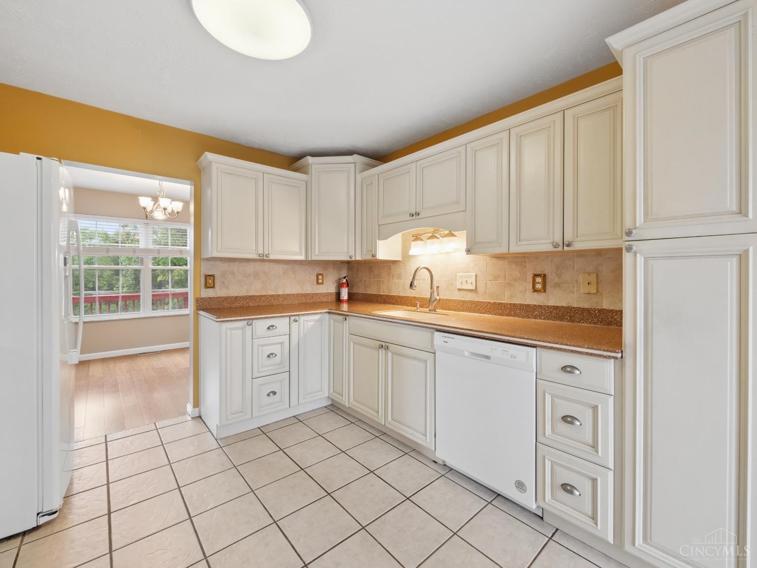 42 Applewood Drive