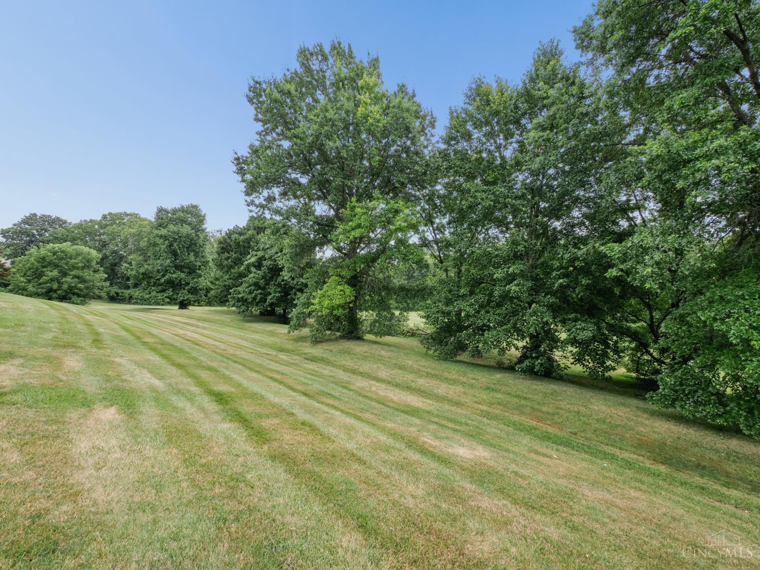 42 Applewood Drive