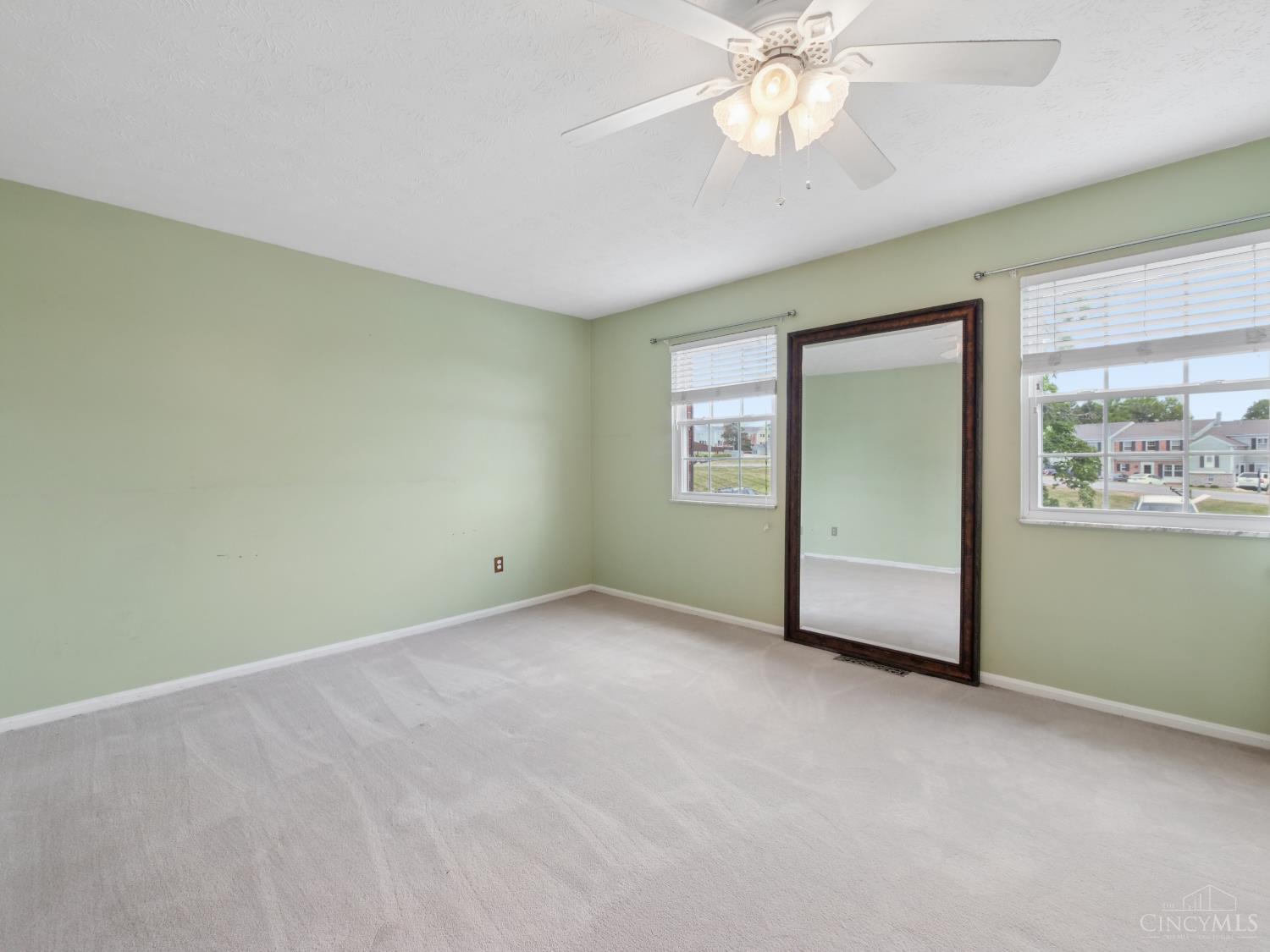 42 Applewood Drive