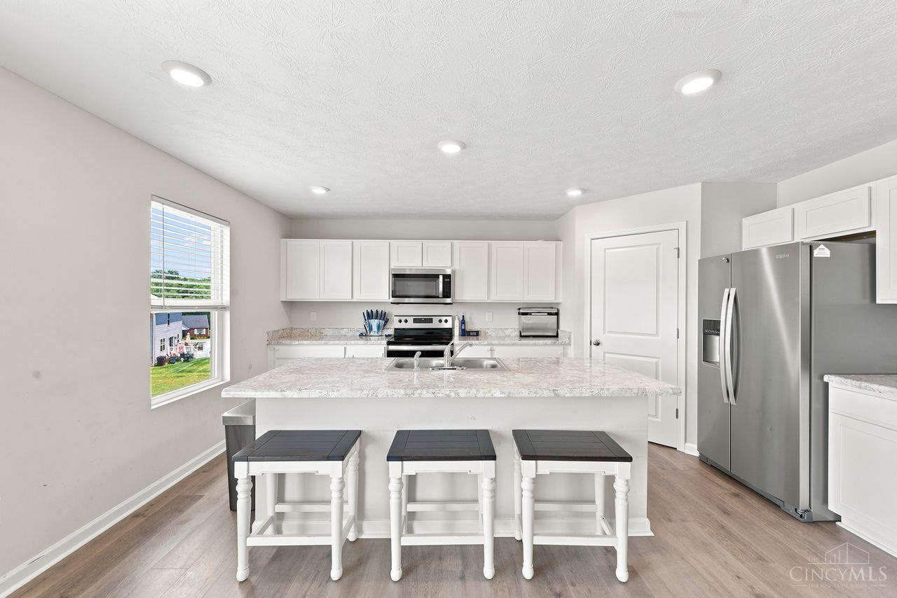 2424 Amelia Court