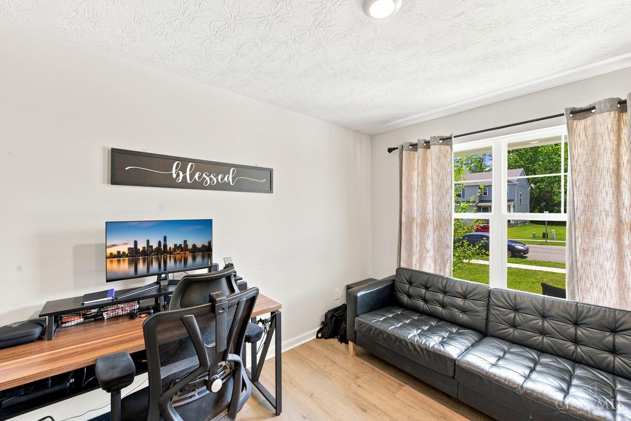 2424 Amelia Court
