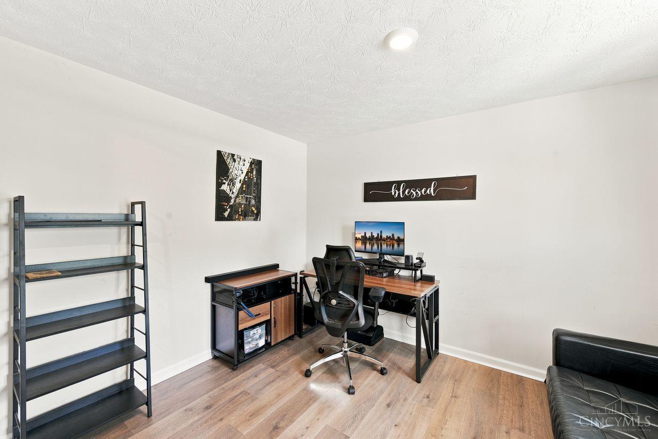 2424 Amelia Court