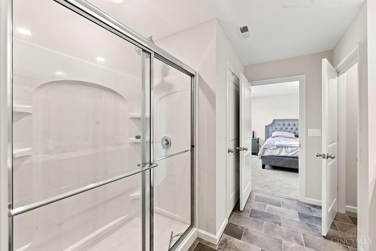 2424 Amelia Court