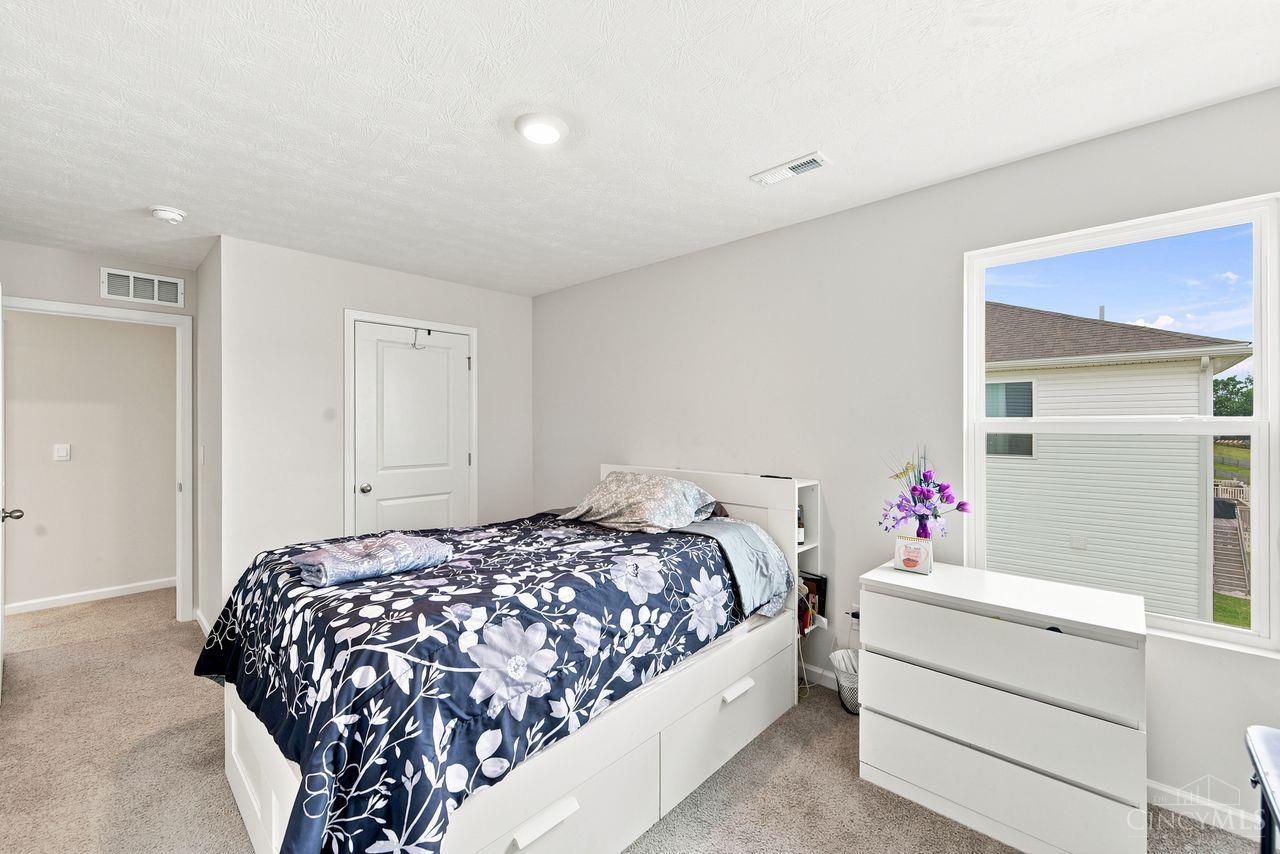 2424 Amelia Court
