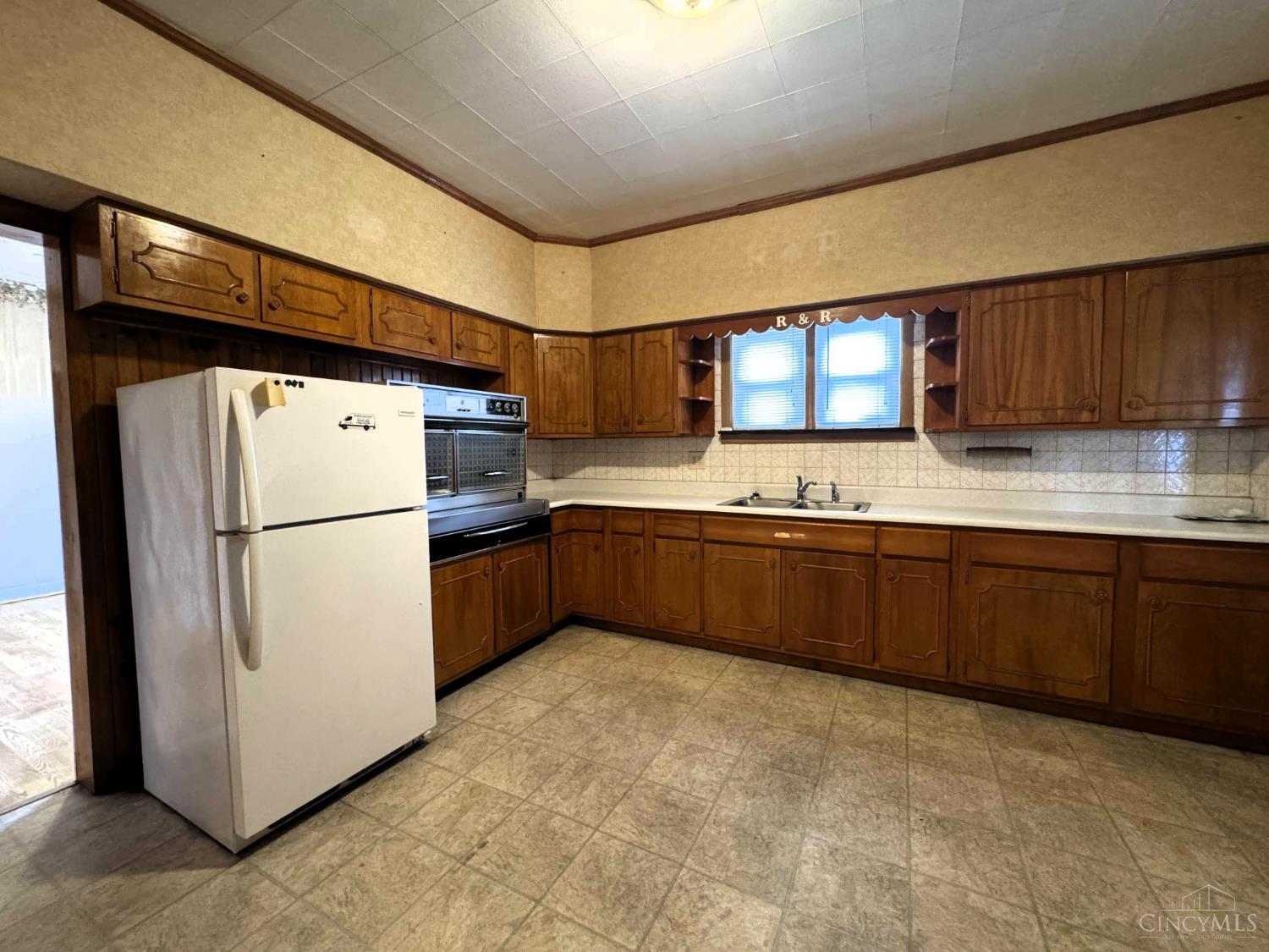 112 E 72nd Street
