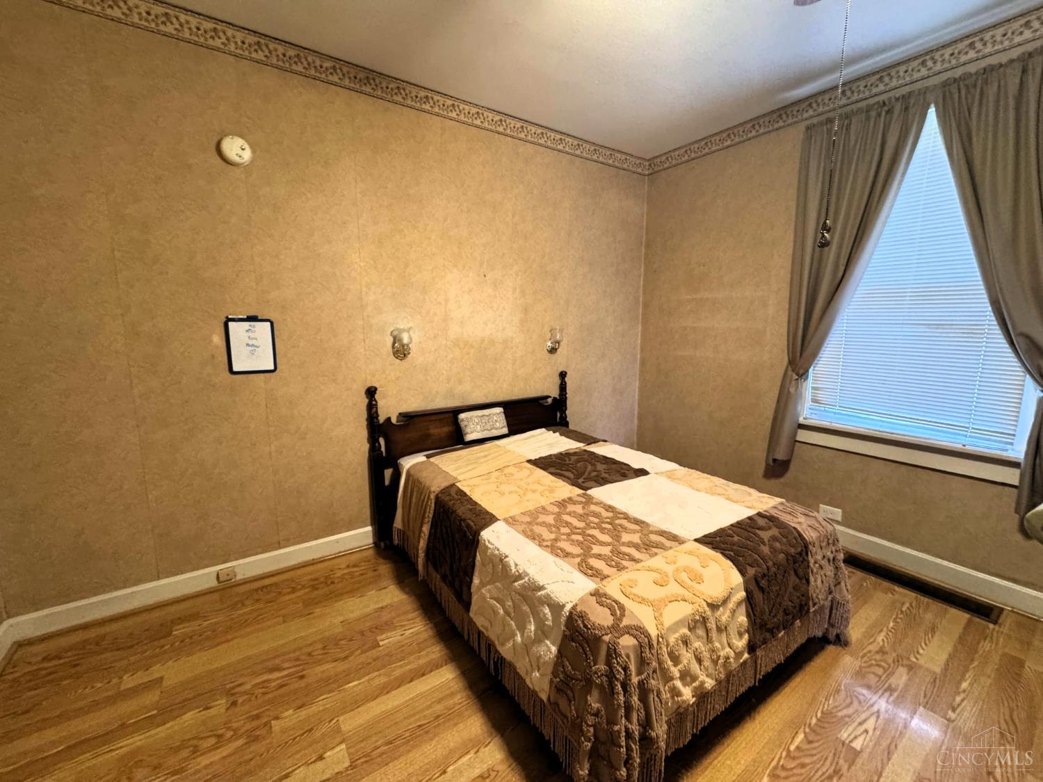 112 E 72nd Street