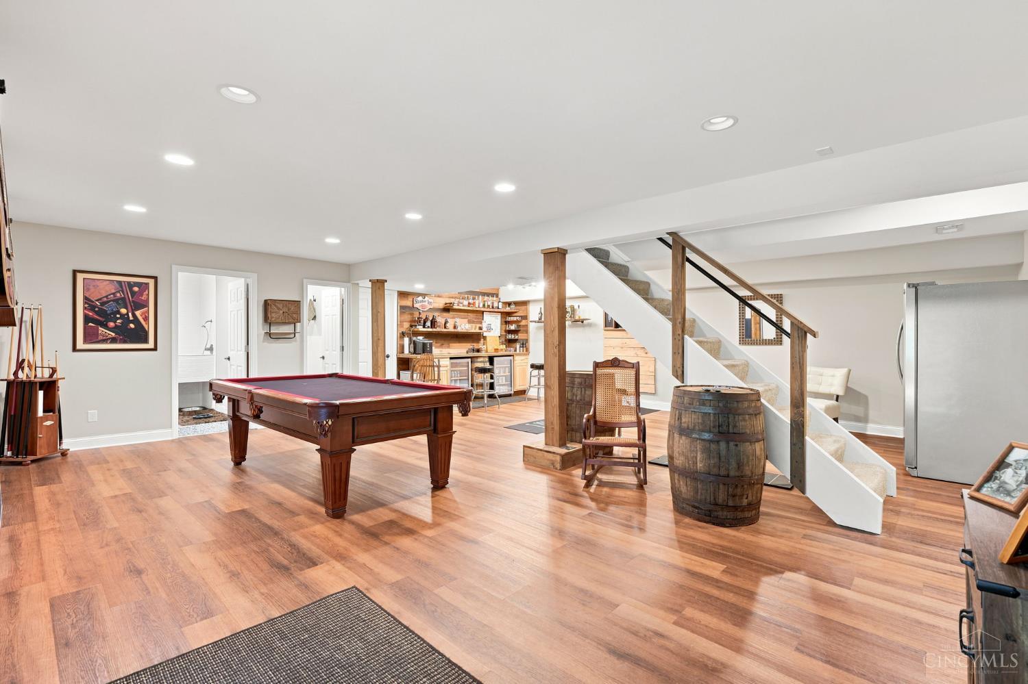 3995 Ridgedale Drive