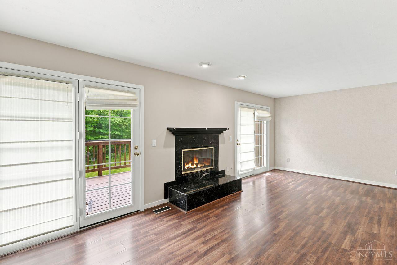 5055 Bristol Court Unit: 216