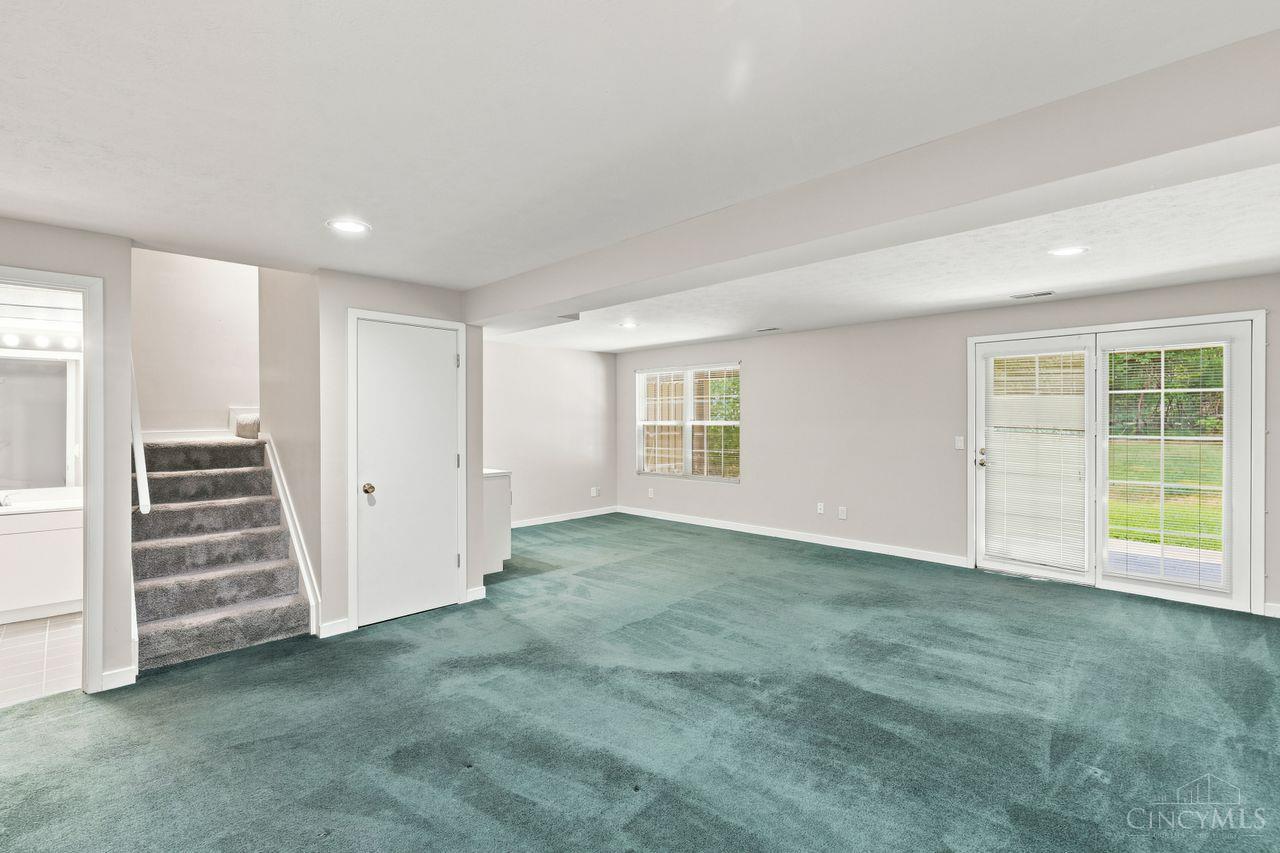 5055 Bristol Court Unit: 216