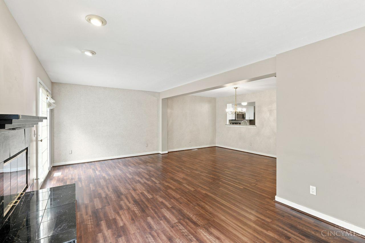 5055 Bristol Court Unit: 216