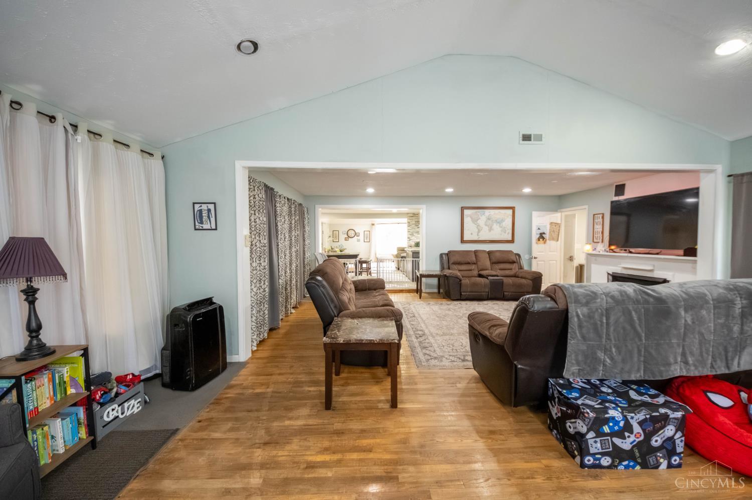 630 Sonny Lane