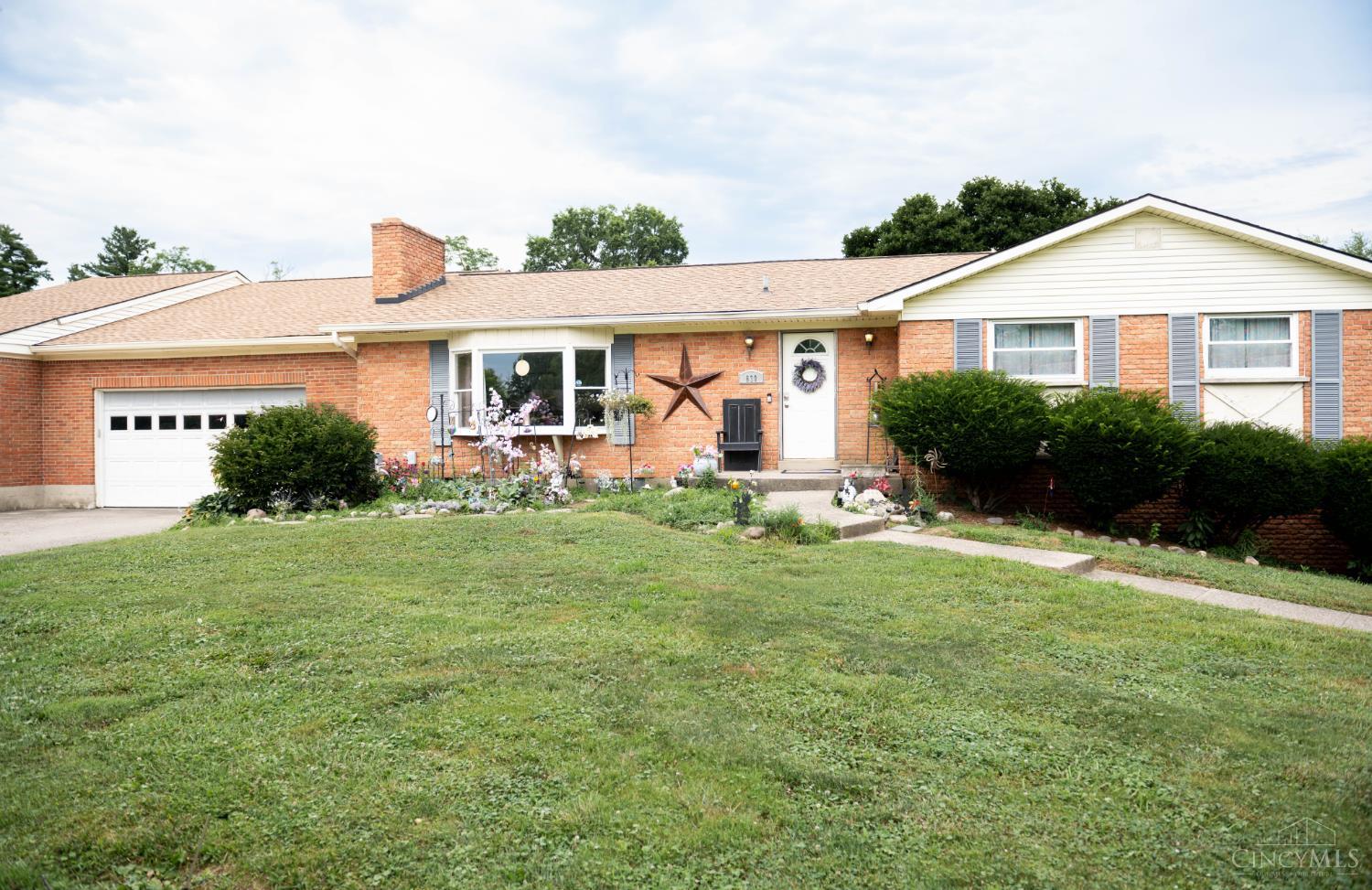 630 Sonny Lane