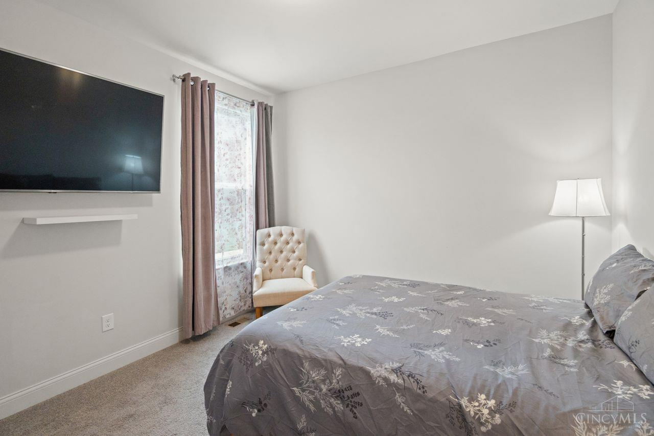 4059 Highland Green Drive