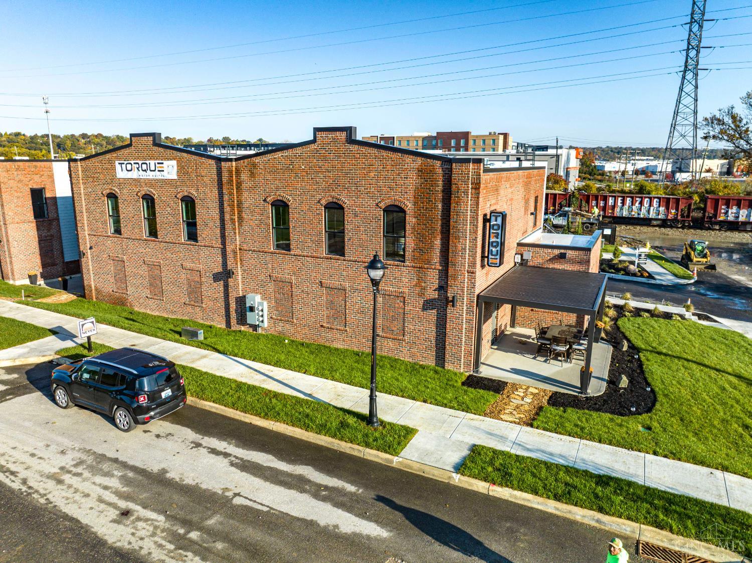 4477 Thirty Fourth Avenue Unit: 8