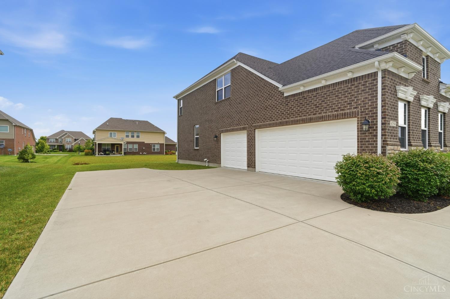 4354 Highland Green Drive