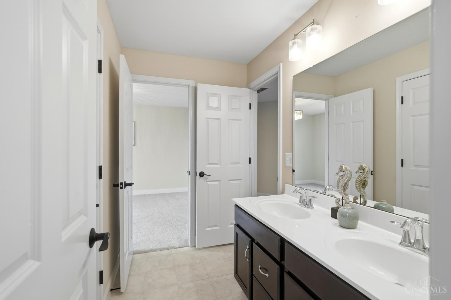 4354 Highland Green Drive