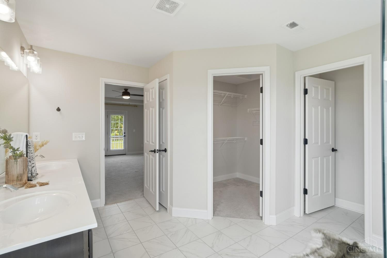 4354 Highland Green Drive