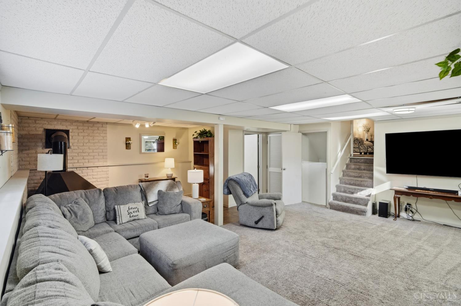 5651 Crestview Drive