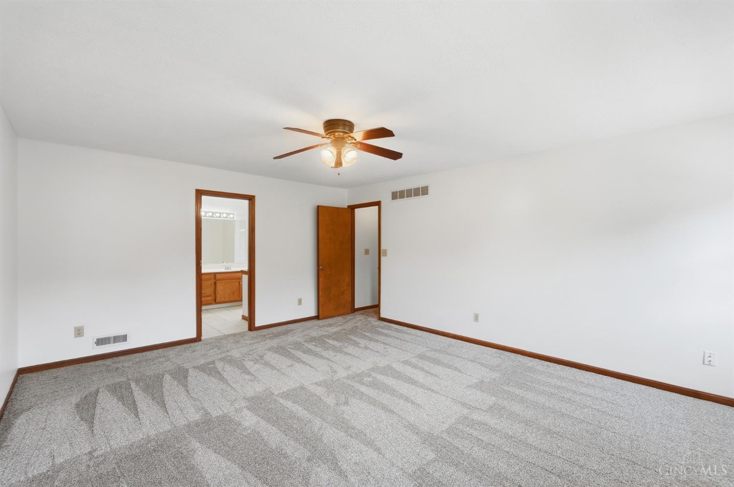 3540 Oak Springs Drive