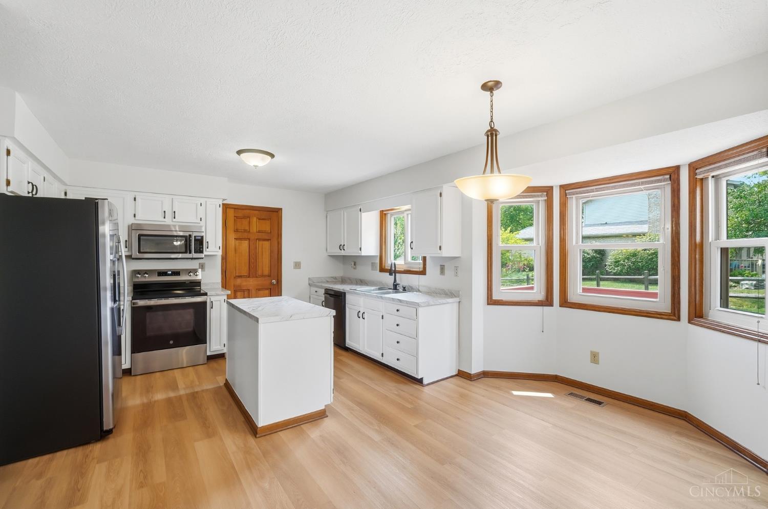3540 Oak Springs Drive