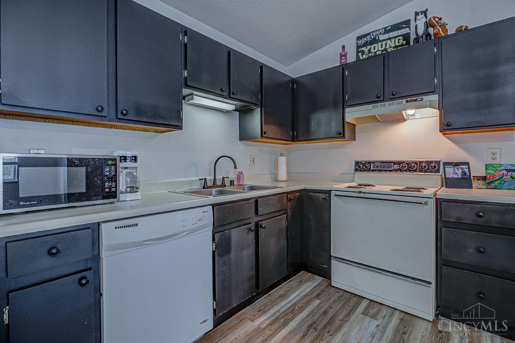 5352 Werk Road Unit: 3