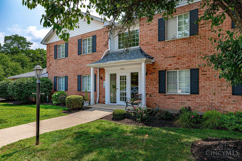 5352 Werk Road Unit: 3