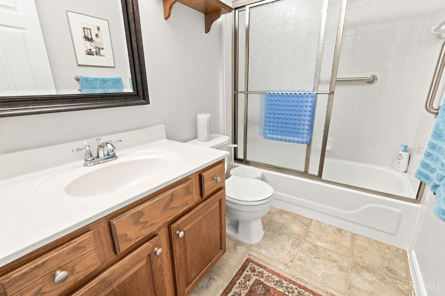 8512 Breezewood Court