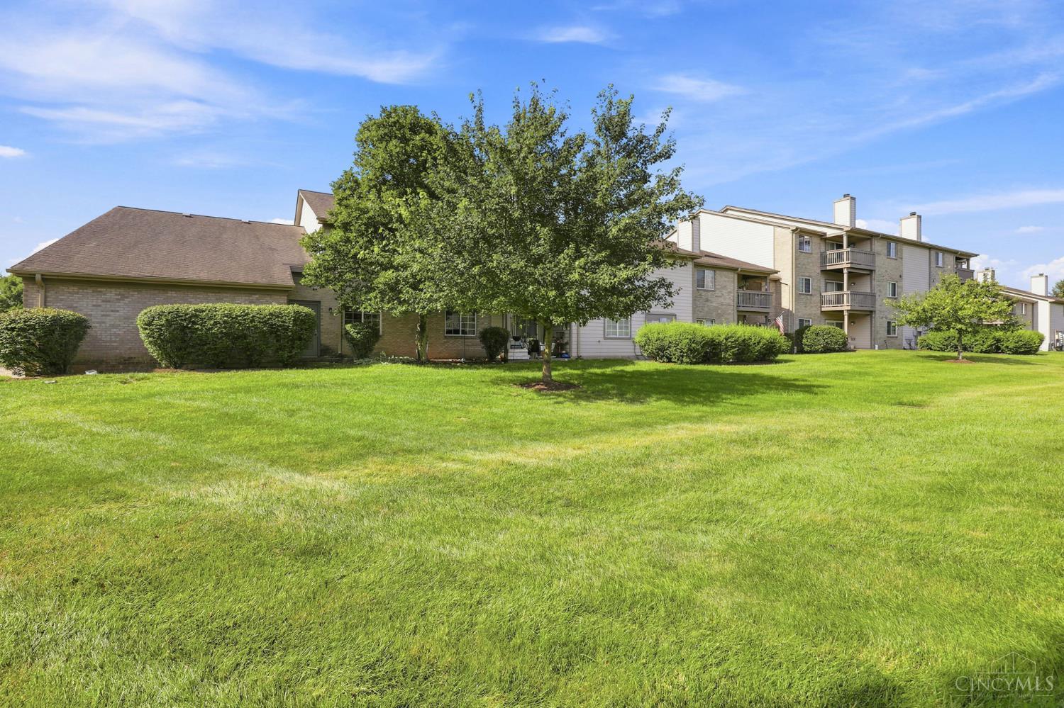 8512 Breezewood Court