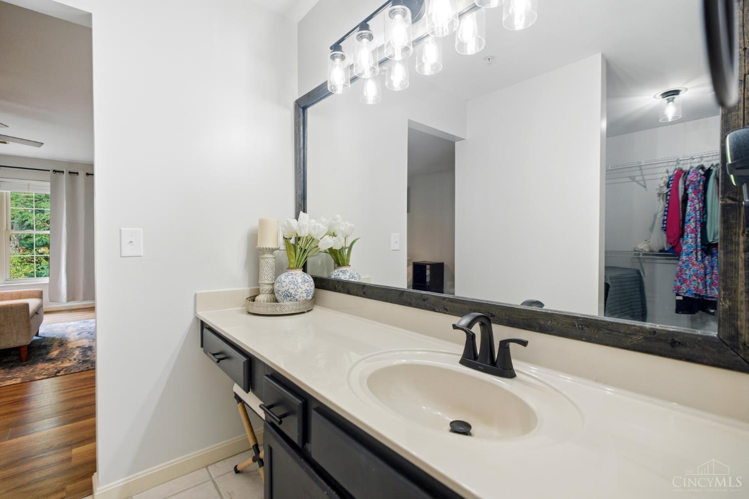 140 Palisades Point Unit: 5
