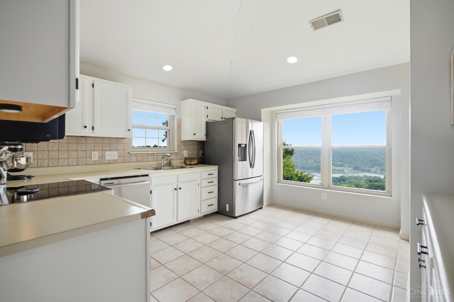 140 Palisades Point Unit: 5