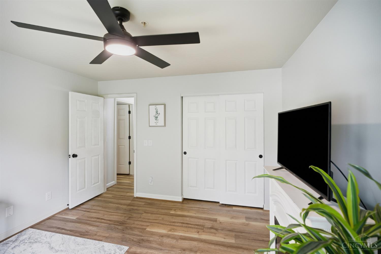 140 Palisades Point Unit: 5