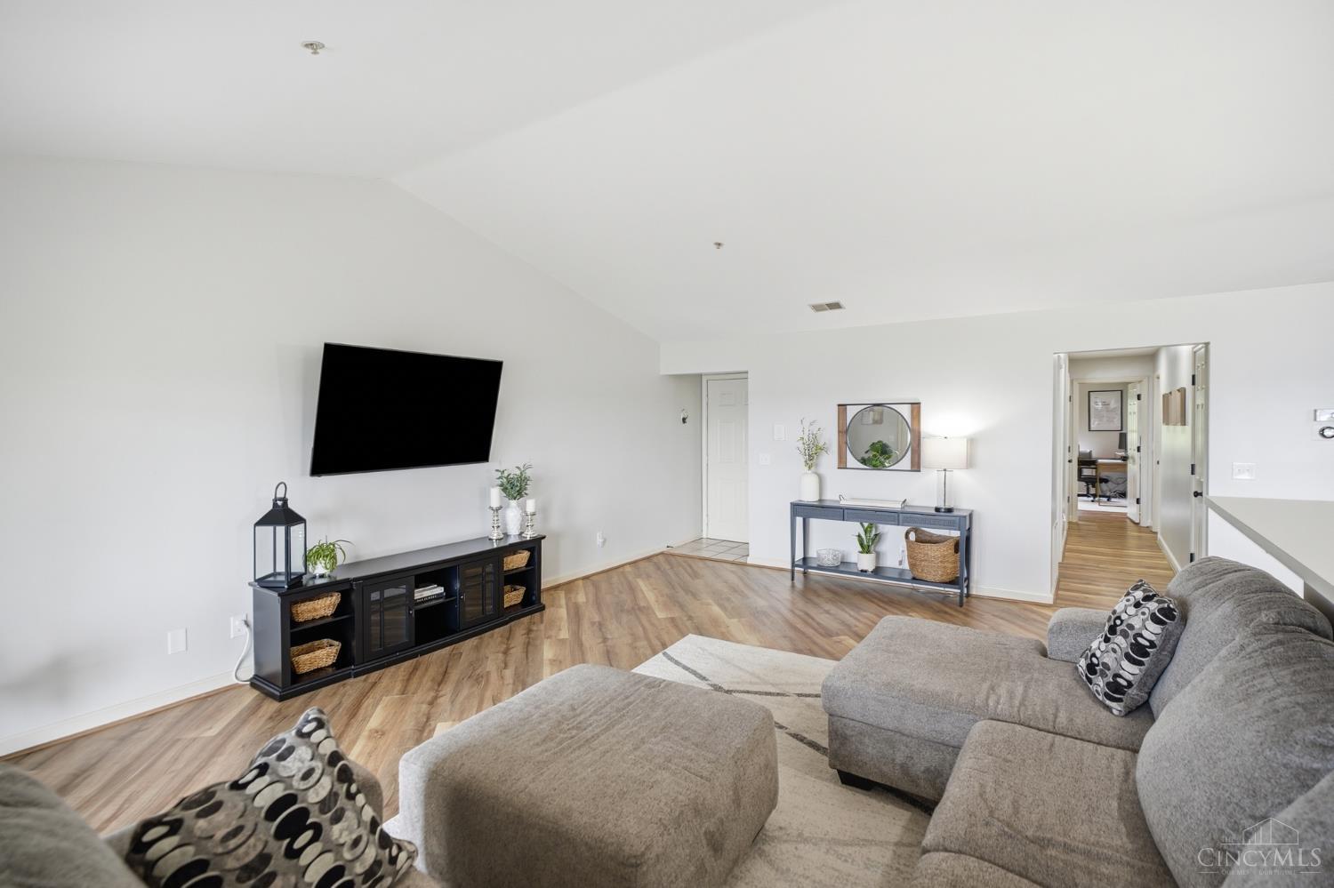 140 Palisades Point Unit: 5
