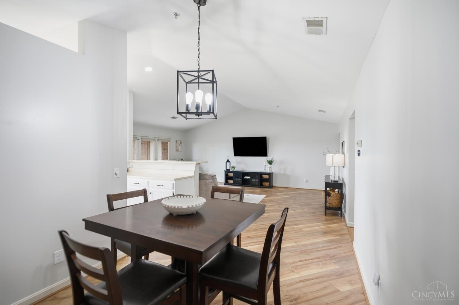 140 Palisades Point Unit: 5