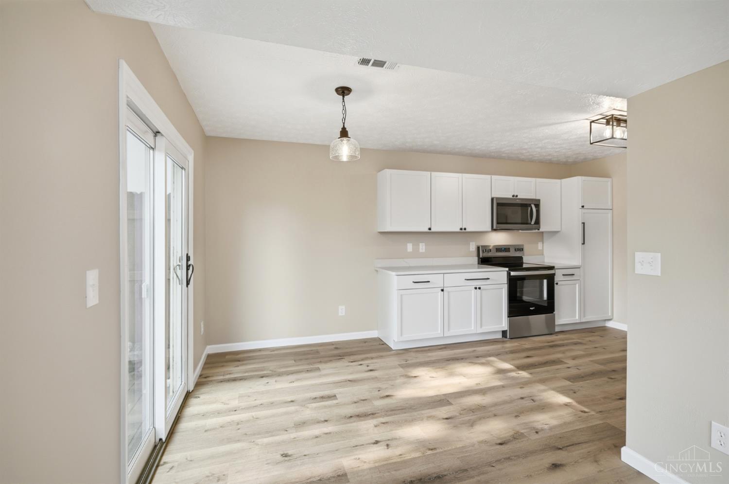 944 Fox Croft Place
