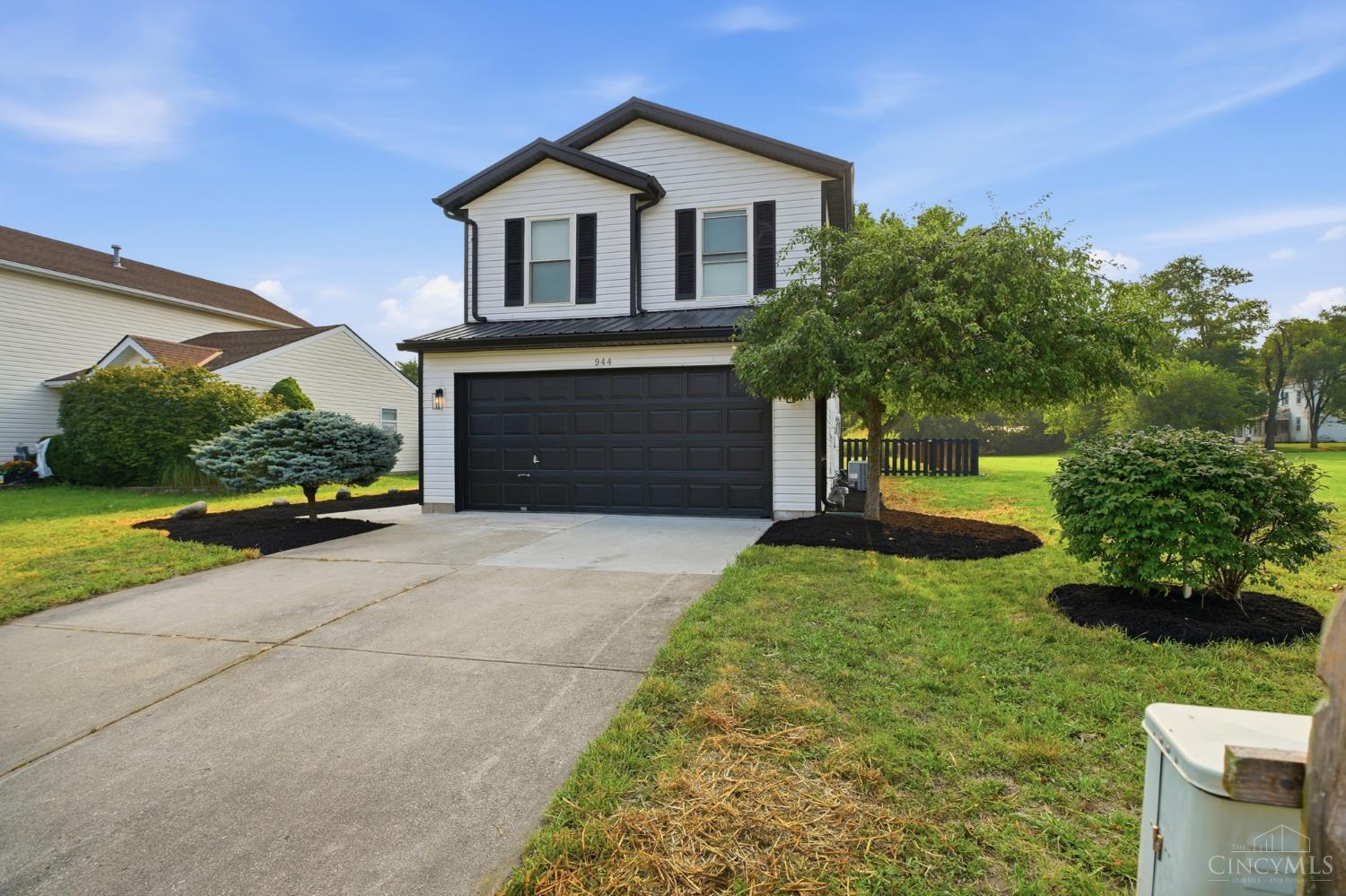 944 Fox Croft Place