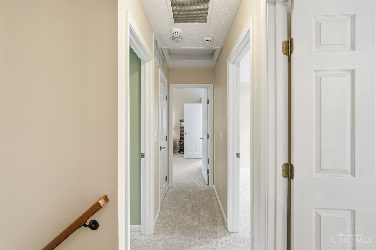5641 Glen Oak