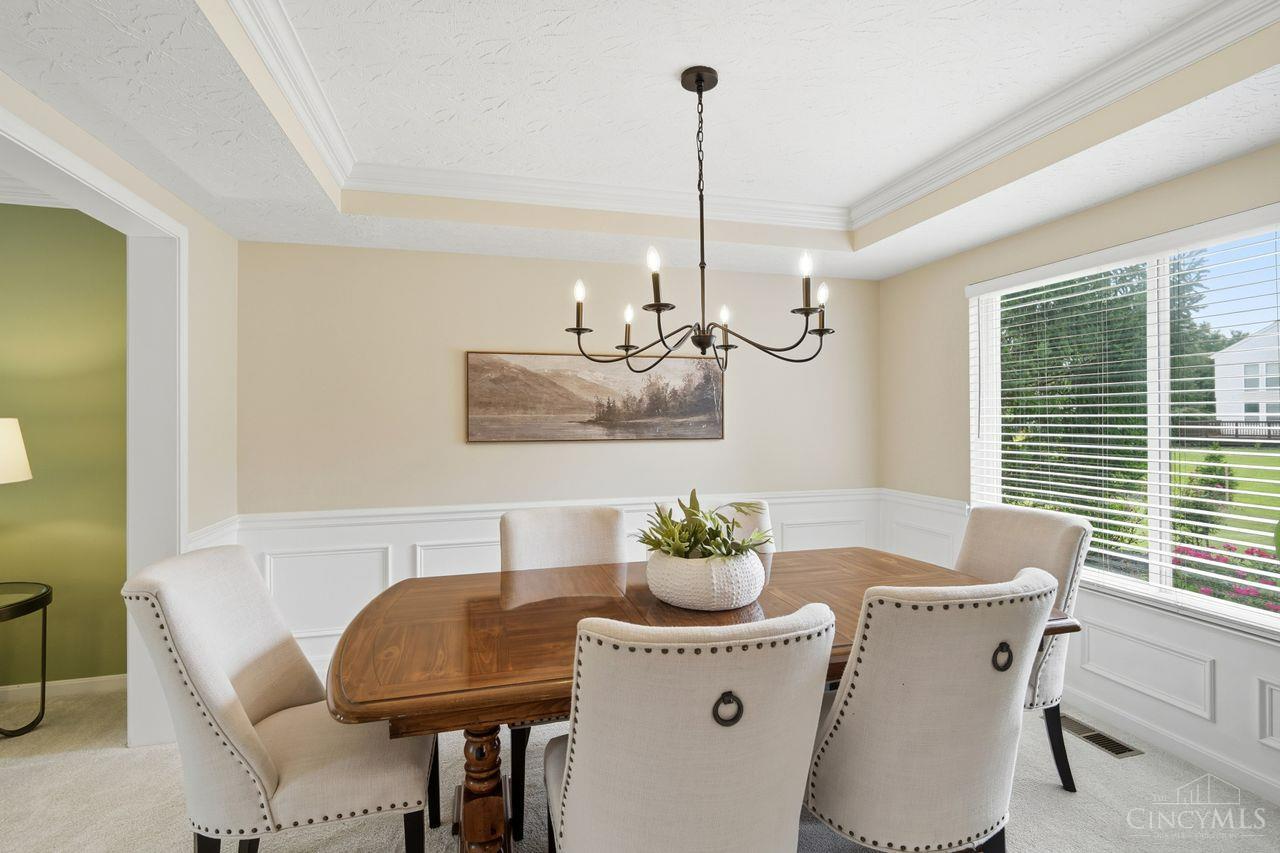 5641 Glen Oak