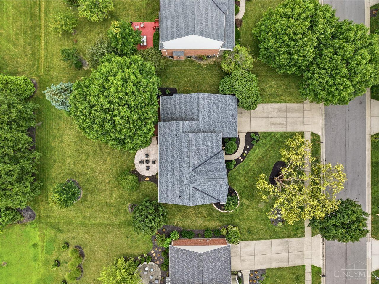 5641 Glen Oak
