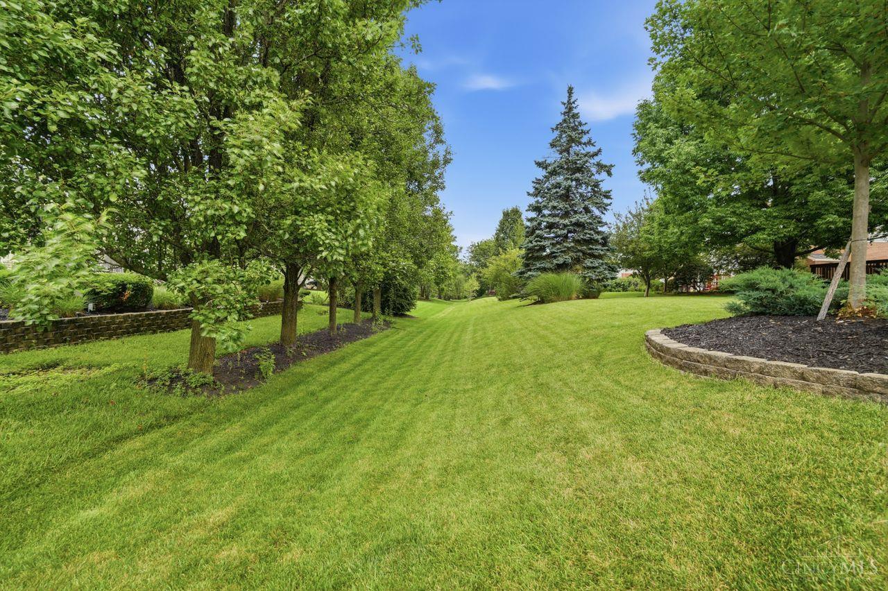5641 Glen Oak