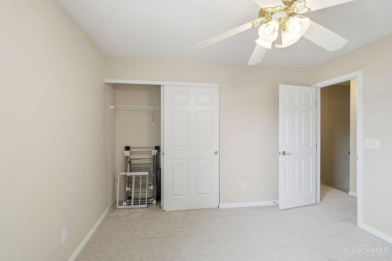5641 Glen Oak