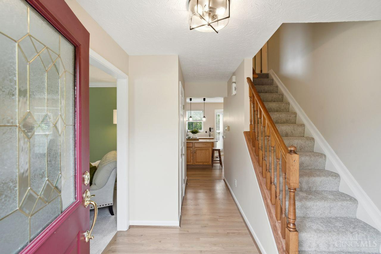 5641 Glen Oak